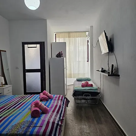 Sea Apartment Golem (Tirana)